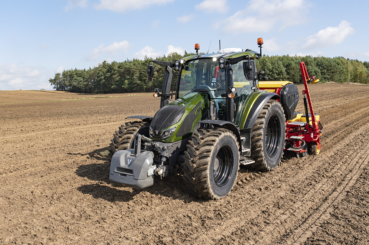 Valtra G125 Valtra G125